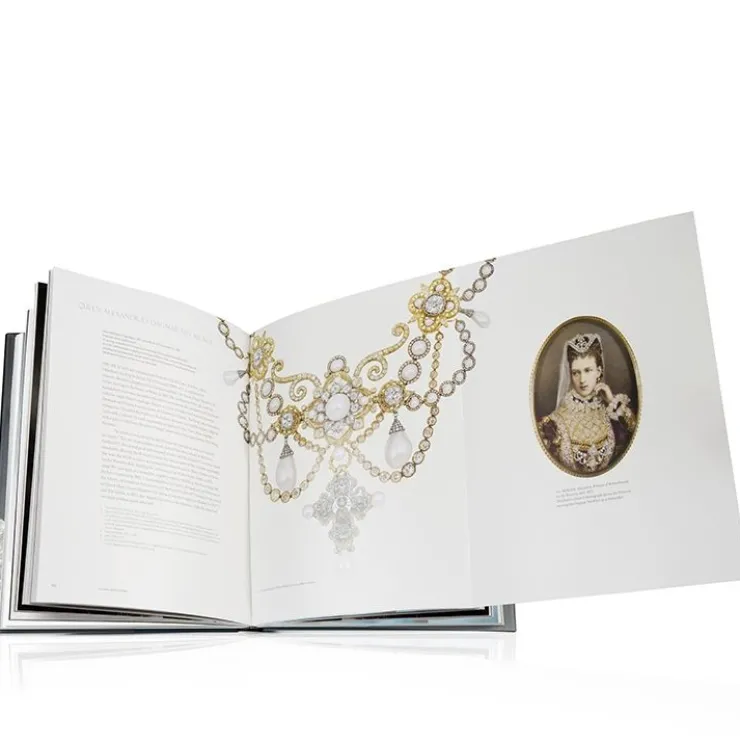 The Queen'S Diamonds*Royal Collection Shop Sale
