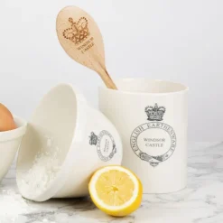 Windsor Castle Wooden Spoon*Royal Collection Shop New